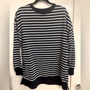 Soft, navy and white striped Old Navy tunic sweatshirt
